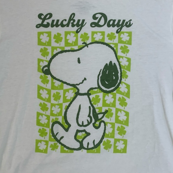 Peanuts Snoopy Lucky Days St Patrick’s Day T-Shirt - Size L - White/Green - NWOT - Picture 3 of 6